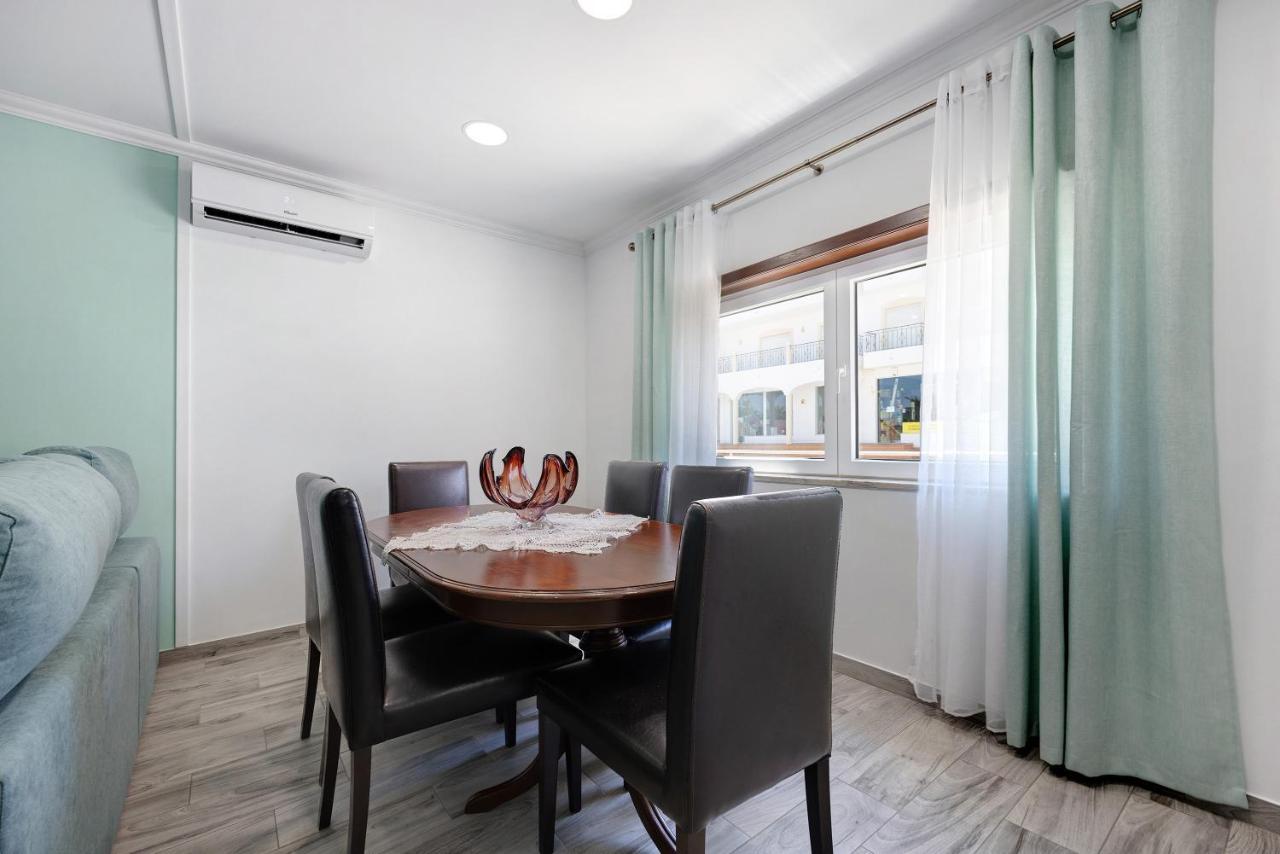 Casa Violeta Apartment ลากอส ภายนอก รูปภาพ